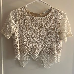 Lovers + Friends cropped lace top XS